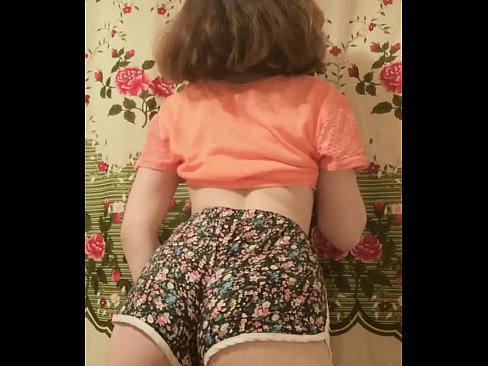 ❤️ Seksuali jauna mažylė nusimeta šortus prieš kamerą Porno vk prie mūsų