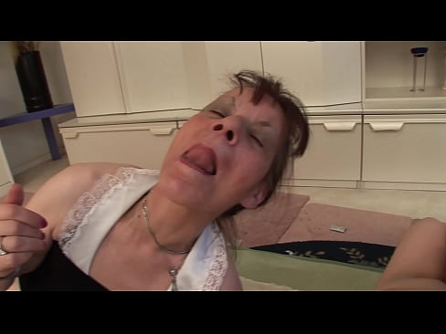 ❤️ Dvi močiutės ir vienas senelis mylisi trise Porno vk prie mūsų
