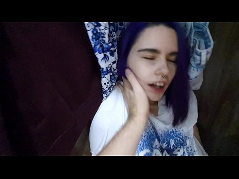 ❤️ Radau savo sesutę spintoje ir padėjau jai pasidaryti Porno vk prie mūsų